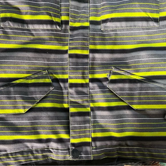 DC Ski/ Snowboard Jacket - Picture 8 of 14